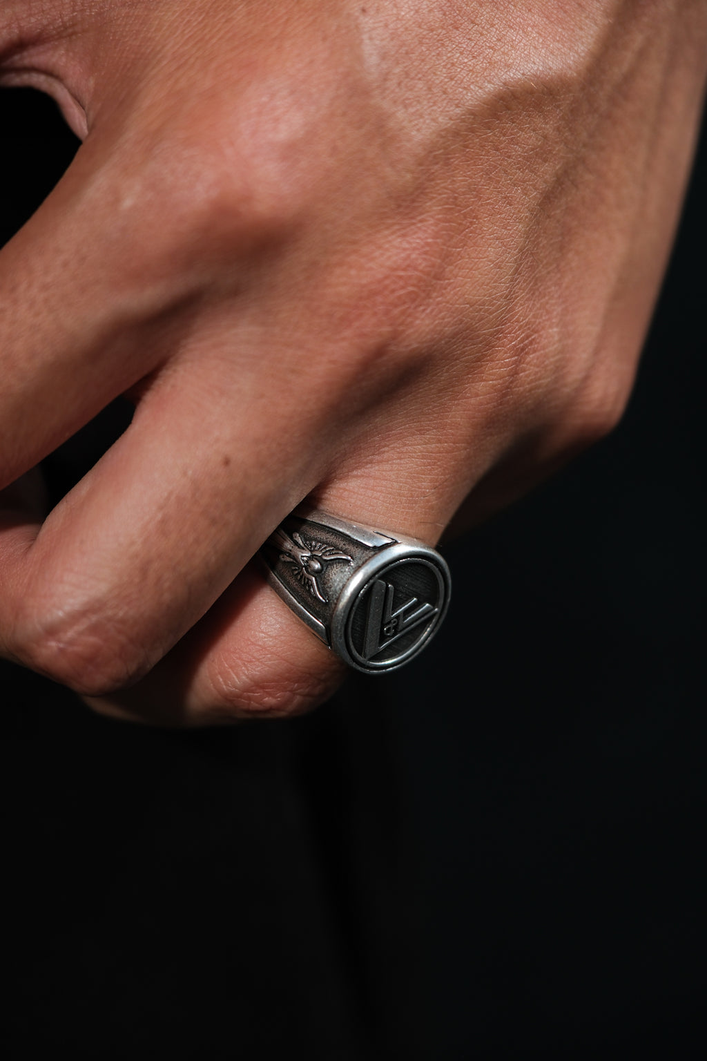 ANGEL DUST RING